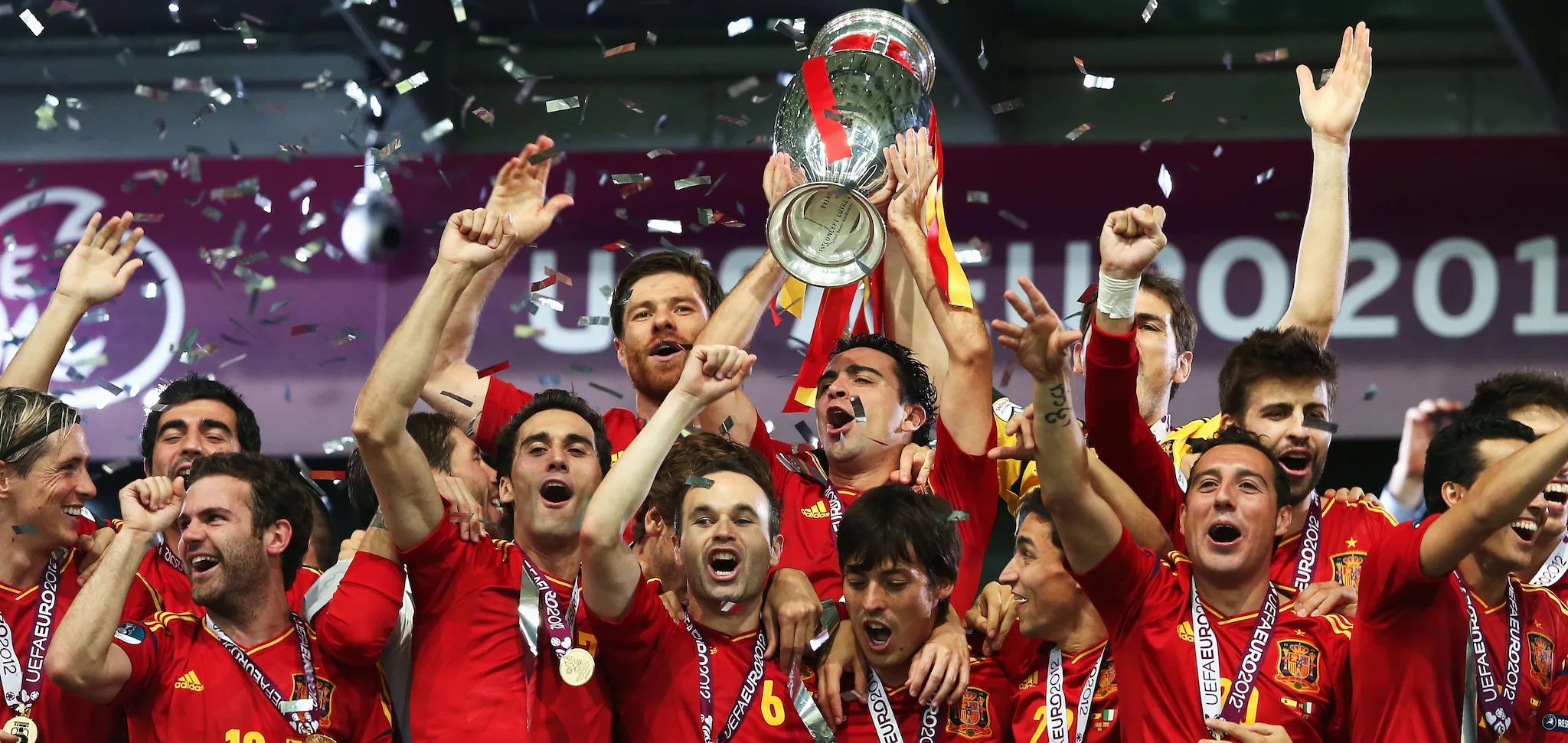 西班牙联赛激烈角逐,冠军之争激烈 西班牙联赛激烈角逐,冠军之争激烈