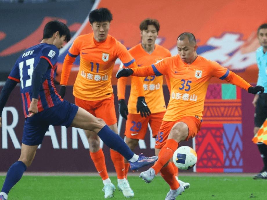 亚冠比赛派出强阵，实力雄厚