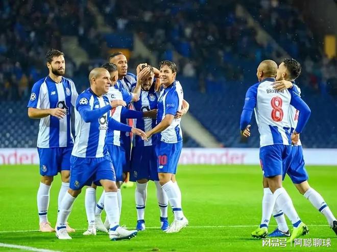 阿贾克斯克波爾圖,馬特坦當家射手 阿贾克斯克波爾圖,馬特坦當家射手