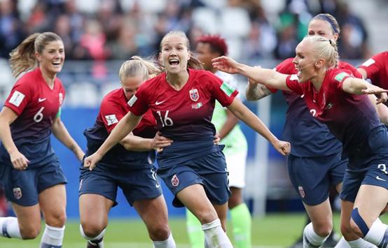 挪威女足队备战欧洲冠军联赛,目标晋级 挪威女足队备战欧洲冠军联赛,目标晋级