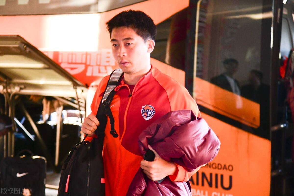 山东鲁能客场大胜,斩获三分 山东鲁能客场大胜,斩获三分