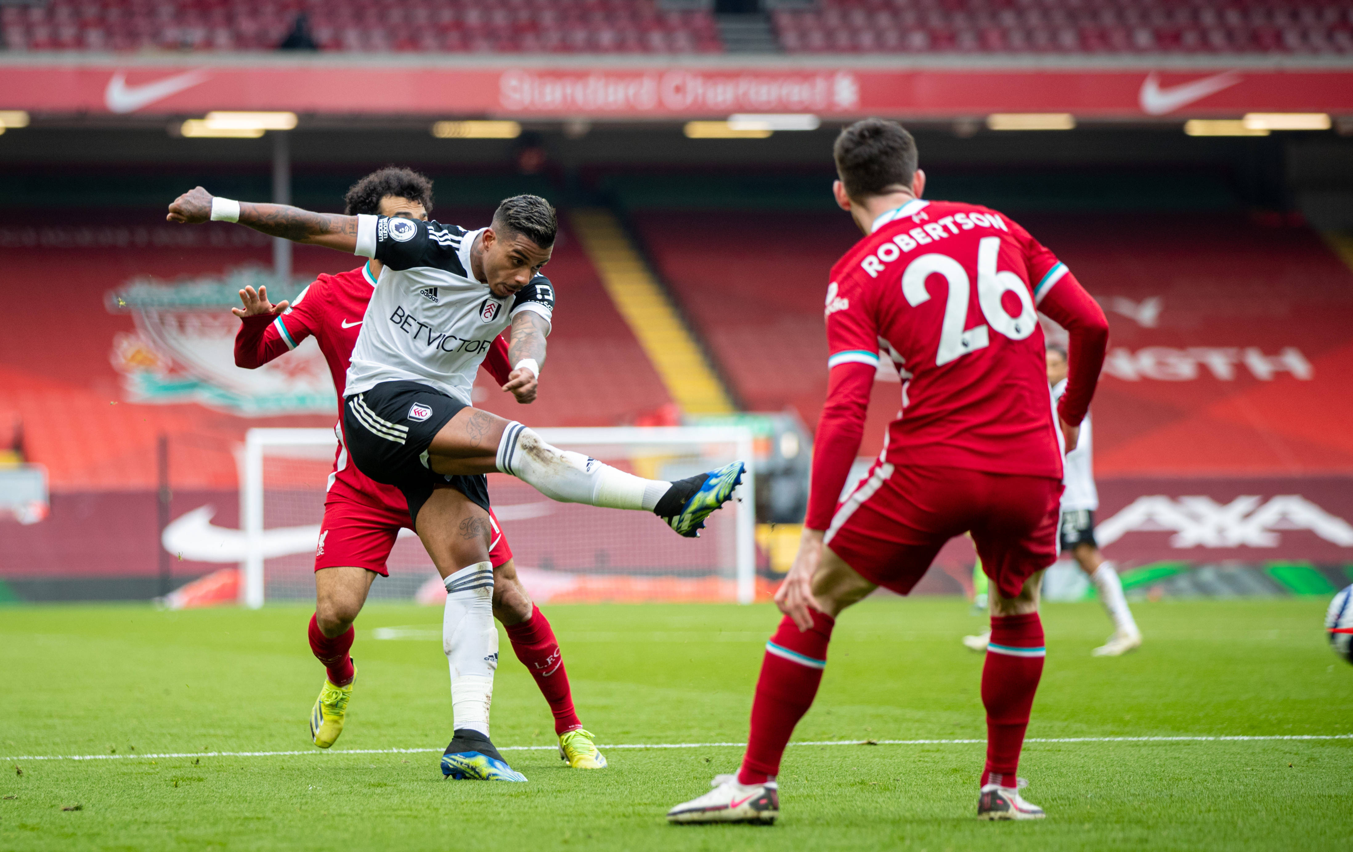 利物浦客场大胜,连胜势头不减,争夺卫冕无极限 利物浦客场大胜,连胜势头不减,争夺卫冕无极限