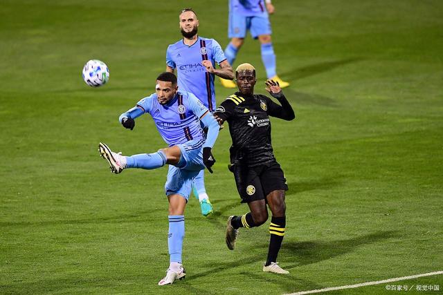 曼城客场遭遇比分逆转,切尔西豪取胜利 曼城客场遭遇比分逆转,切尔西豪取胜利