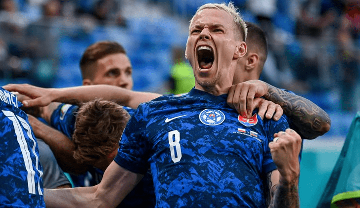 捷克队客场不敌波黑队,遗憾失利 捷克队客场不敌波黑队,遗憾失利