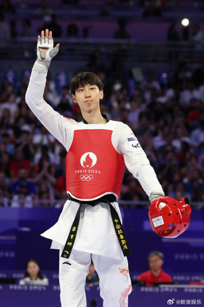 保加利亚代表团在拳击比赛中赢得金牌 保加利亚代表团在拳击比赛中赢得金牌