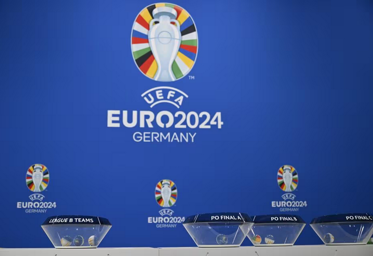 波兰队客场战平哈萨克斯坦,积分榜上升至第二 波兰队客场战平哈萨克斯坦,积分榜上升至第二