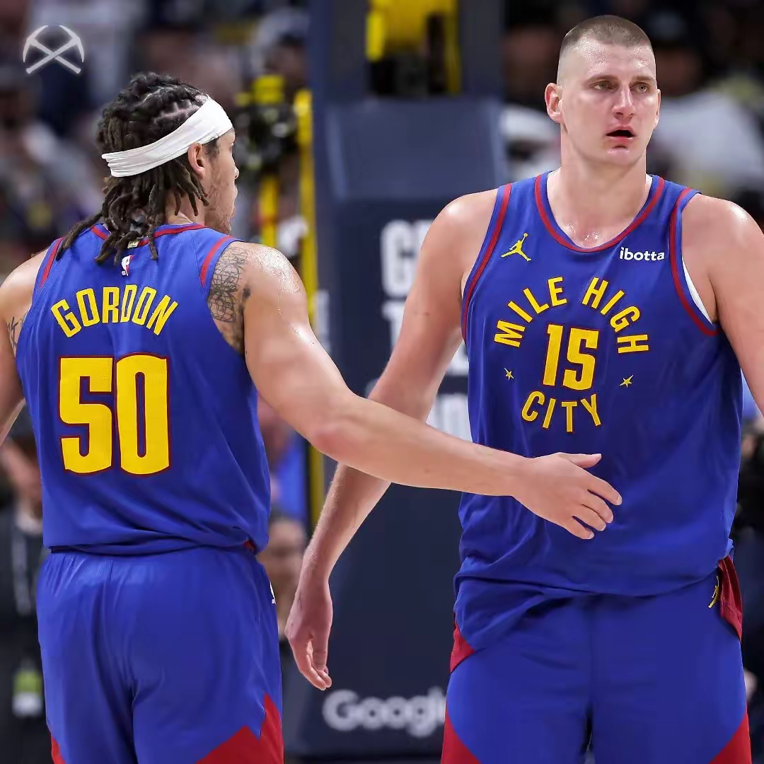 掘金队球员积极备战关键比赛 掘金队球员积极备战关键比赛