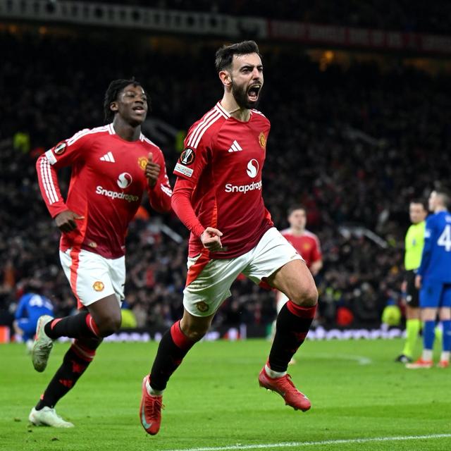 曼联主场击败斯旺西，欧冠席位前景一片光明