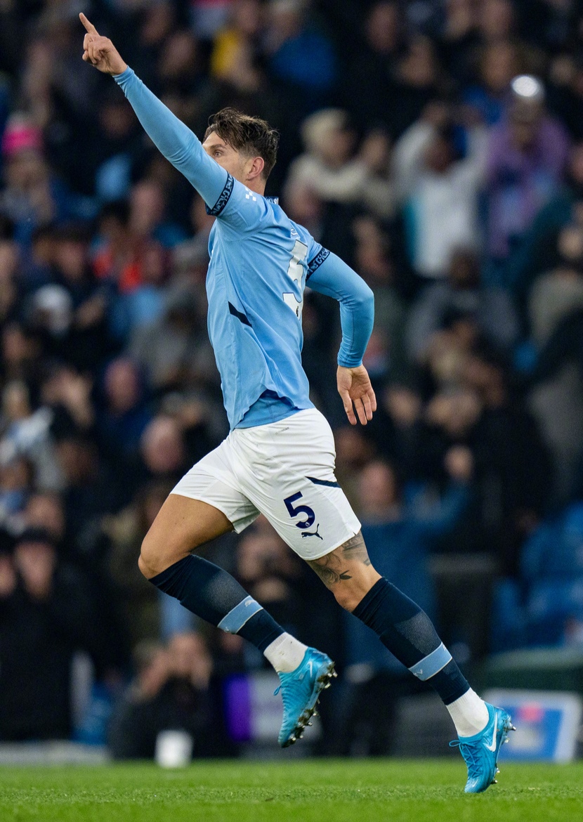 托特纳姆热刺对上曼城,一场强强对话引发热议 托特纳姆热刺对上曼城,一场强强对话引发热议