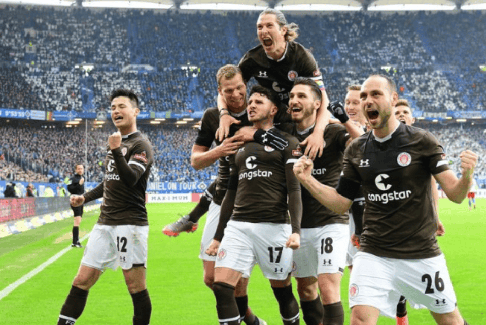 沃尔夫斯堡主场胜利,全队合力演绎精彩胜利 沃尔夫斯堡主场胜利,全队合力演绎精彩胜利