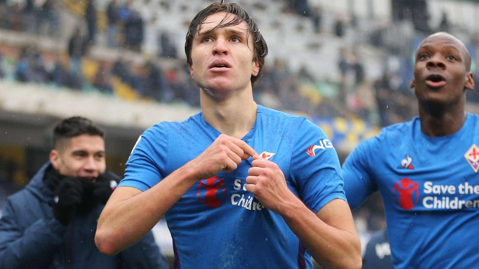 佛罗伦萨后防出现漏洞,被对手抓住机会 佛罗伦萨后防出现漏洞,被对手抓住机会