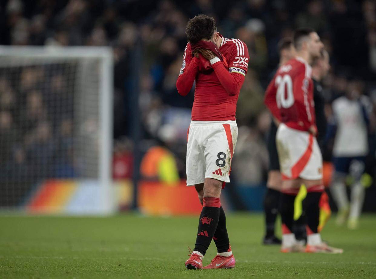 曼联主场不敌沃特福德,遭遇了一场糟糕的失利 曼联主场不敌沃特福德,遭遇了一场糟糕的失利