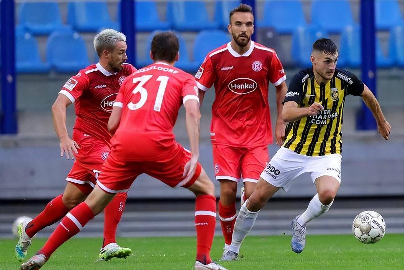 斯图加特掌握主场优势,争取3连胜 斯图加特掌握主场优势,争取3连胜