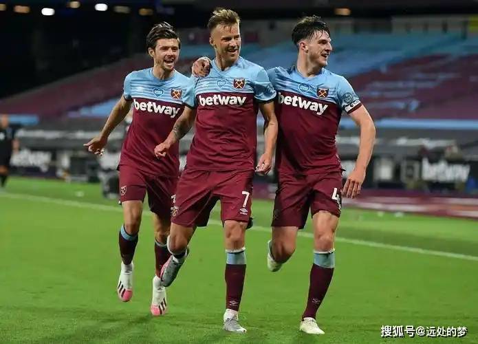 谢周三主场战平,攻守平衡表现 谢周三主场战平,攻守平衡表现