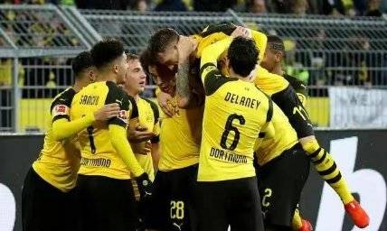 莱比锡红牛再次逆转,继续追赶前行 莱比锡红牛再次逆转,继续追赶前行