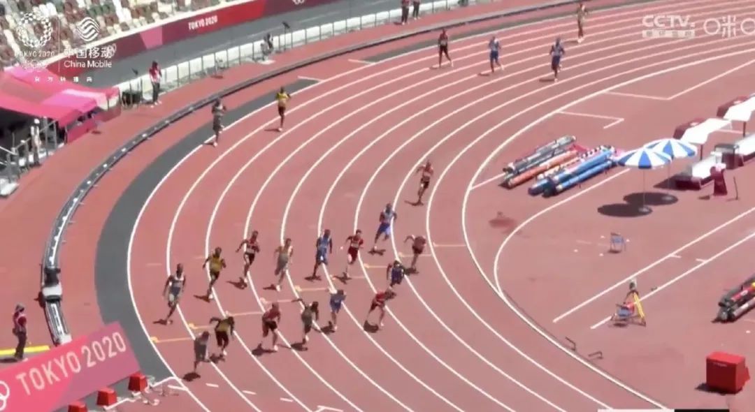 波黑队士气高昂,成功晋级下一轮 波黑队士气高昂,成功晋级下一轮