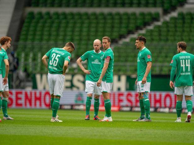 切沃客场惜败,保级形势日益严峻 切沃客场惜败,保级形势日益严峻