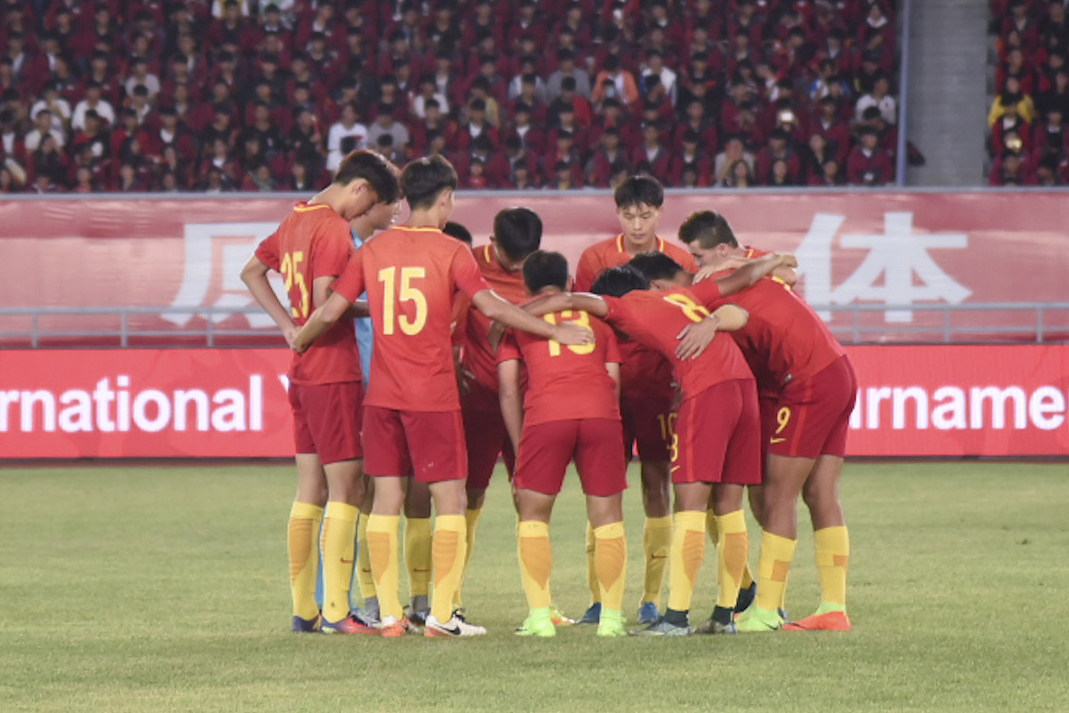 澳大利亚队在比赛中展现出强大实力 澳大利亚队在比赛中展现出强大实力