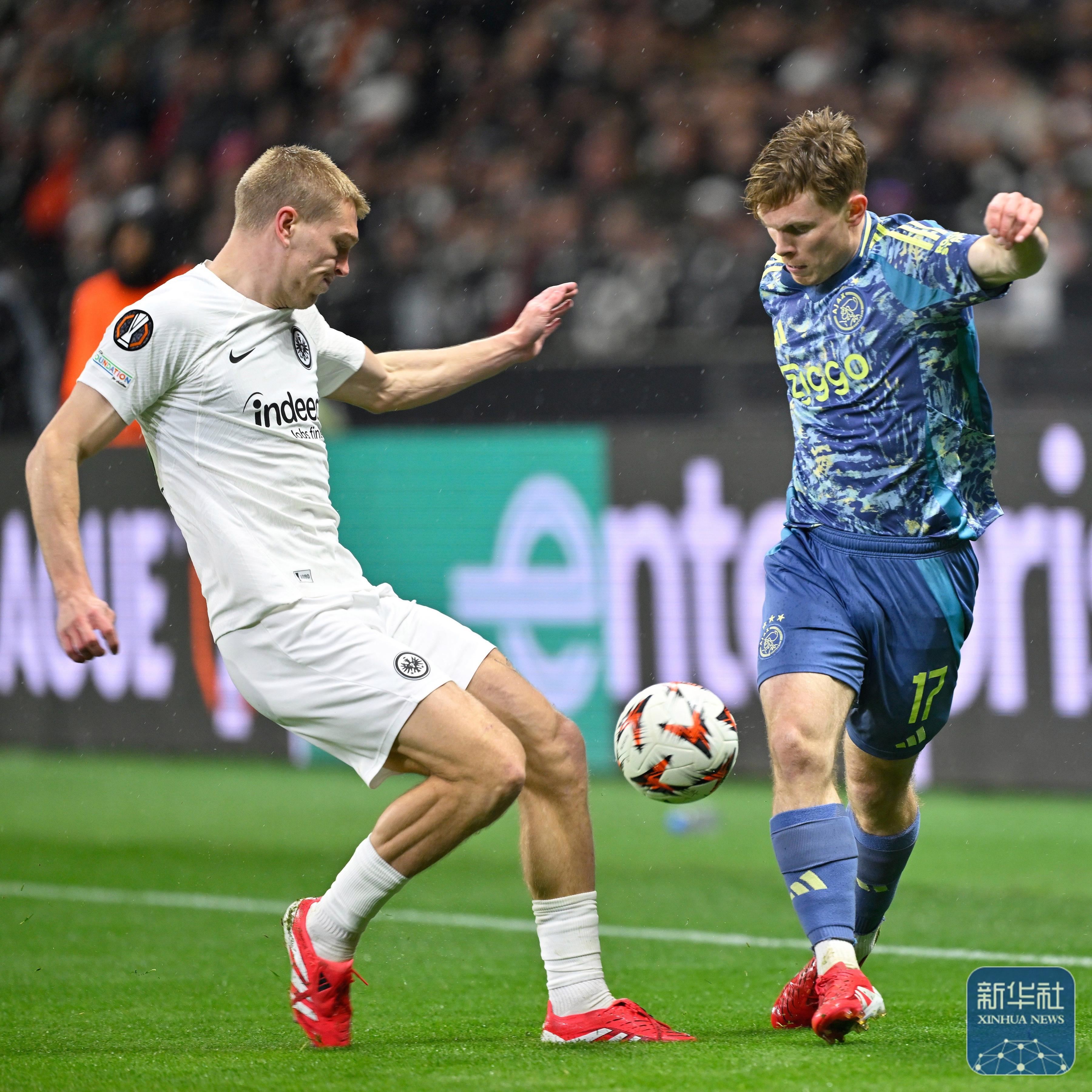 欧洲足球比赛中的热点话题引发争议 欧洲足球比赛中的热点话题引发争议