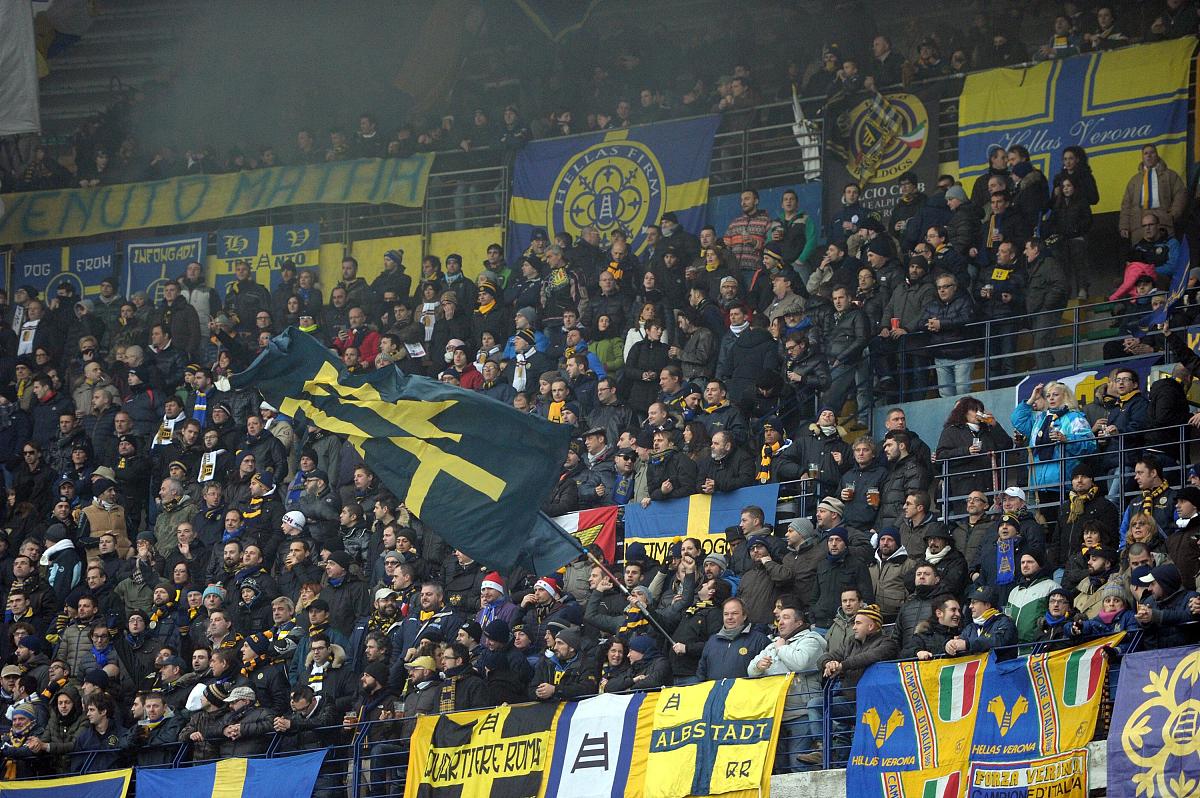 多特蒙德门将发挥神勇,帮助球队守住胜利 多特蒙德门将发挥神勇,帮助球队守住胜利