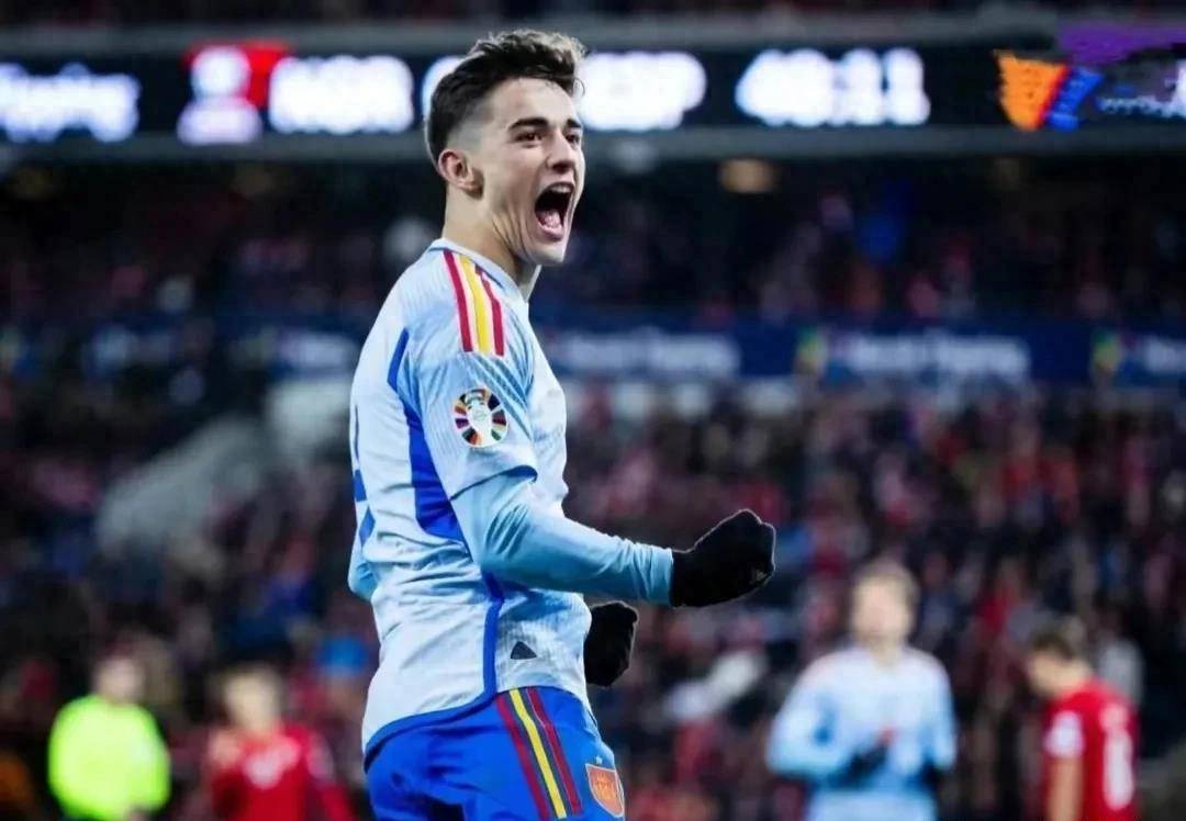 欧预赛战报更新:意外出现让观众大跌眼镜 欧预赛战报更新:意外出现让观众大跌眼镜