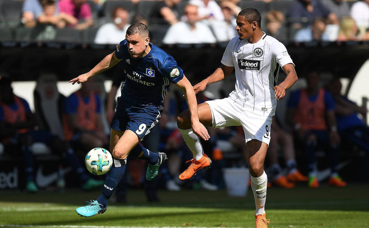 易胜博体育官方网站-汉堡球队战胜对手，豪取三分