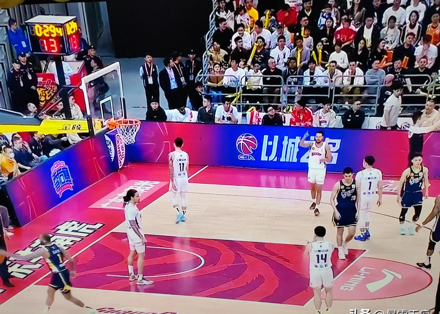 上海队大战在即,球员精神饱满备战 上海队大战在即,球员精神饱满备战