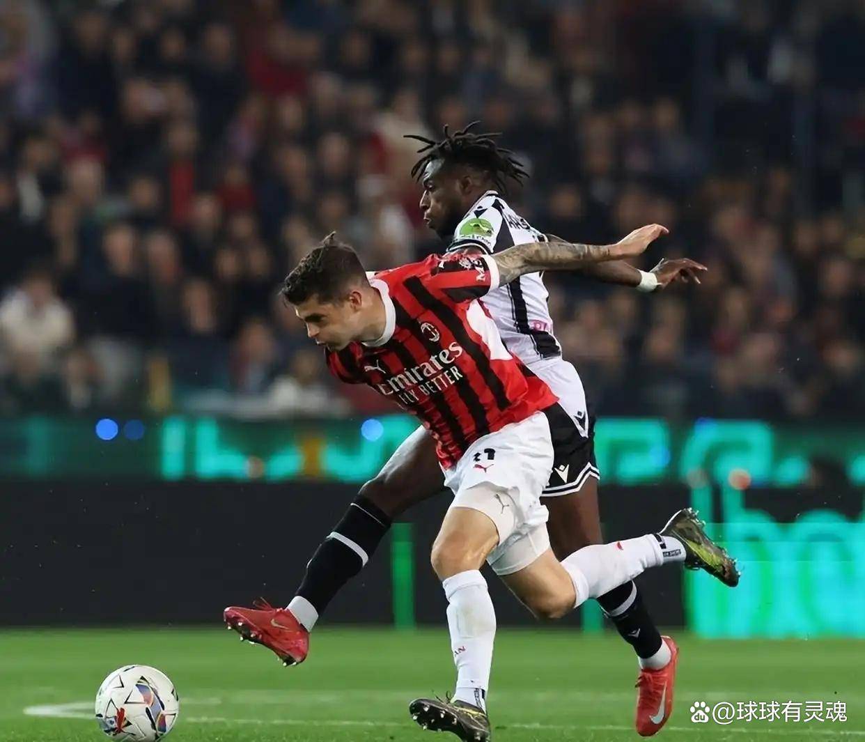 易胜博体育官方网站-乌迪内斯球员集体爆发，豪取三连胜