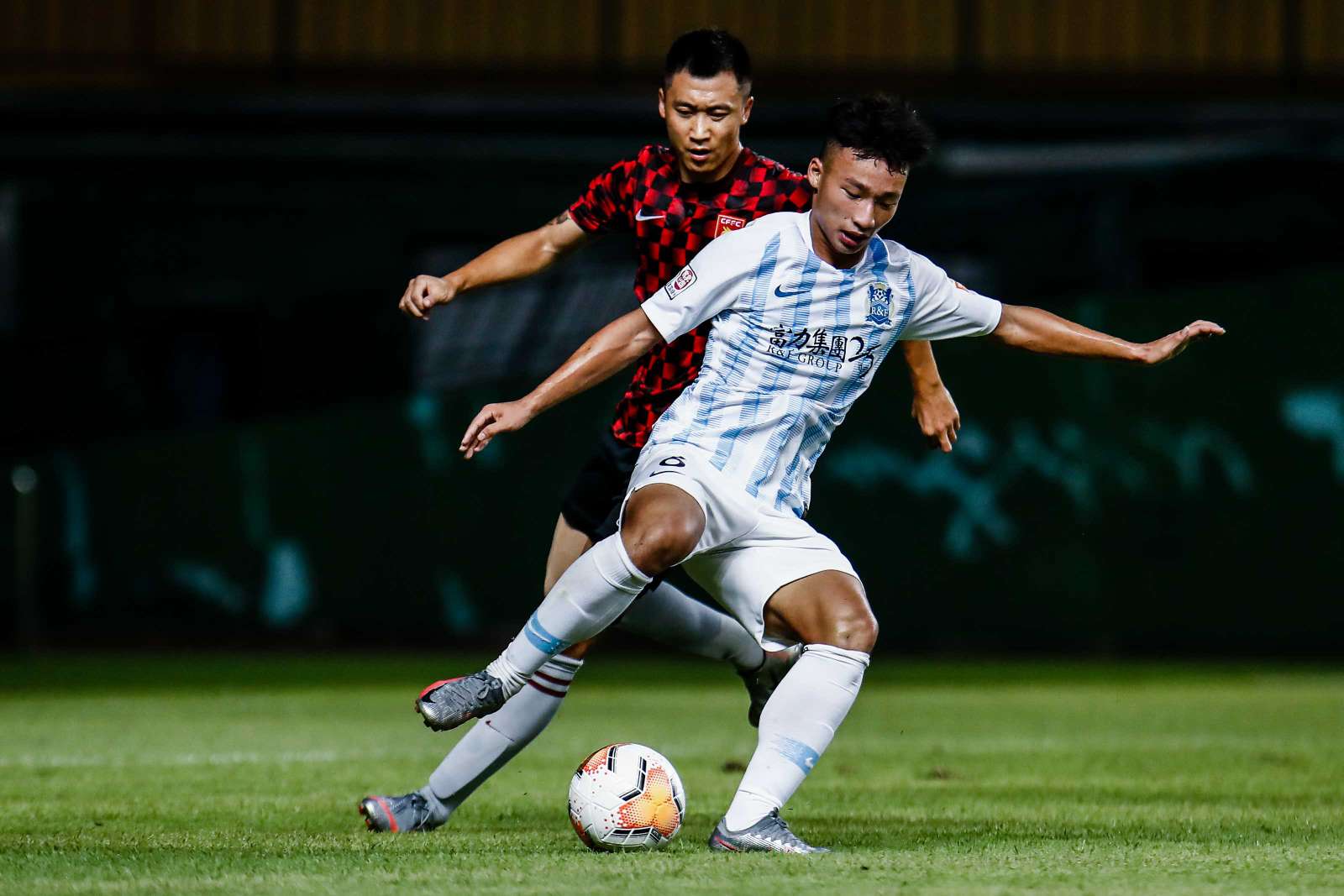 广州富力主场战胜河北华夏队,豪取三分 广州富力主场战胜河北华夏队,豪取三分