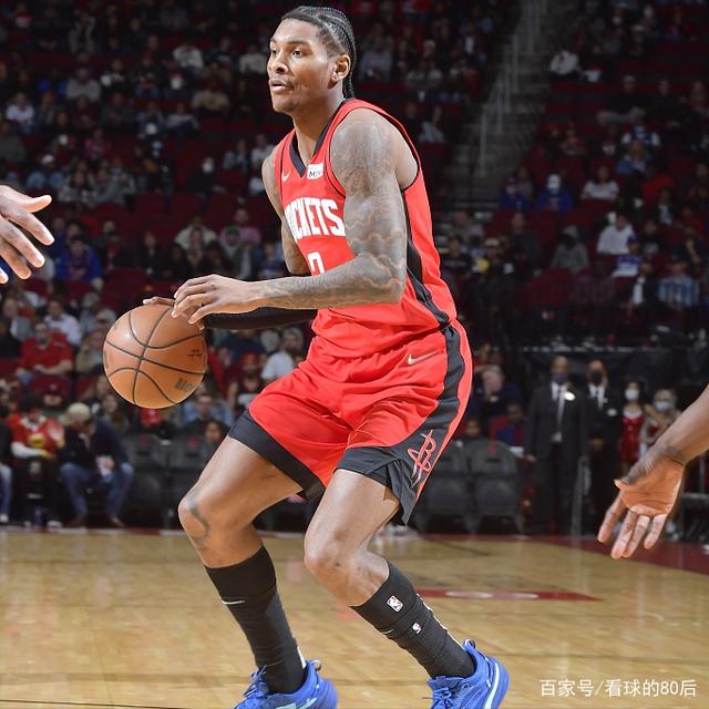 东京猛攻打入两球,主场取胜球队昂京格利 东京猛攻打入两球,主场取胜球队昂京格利