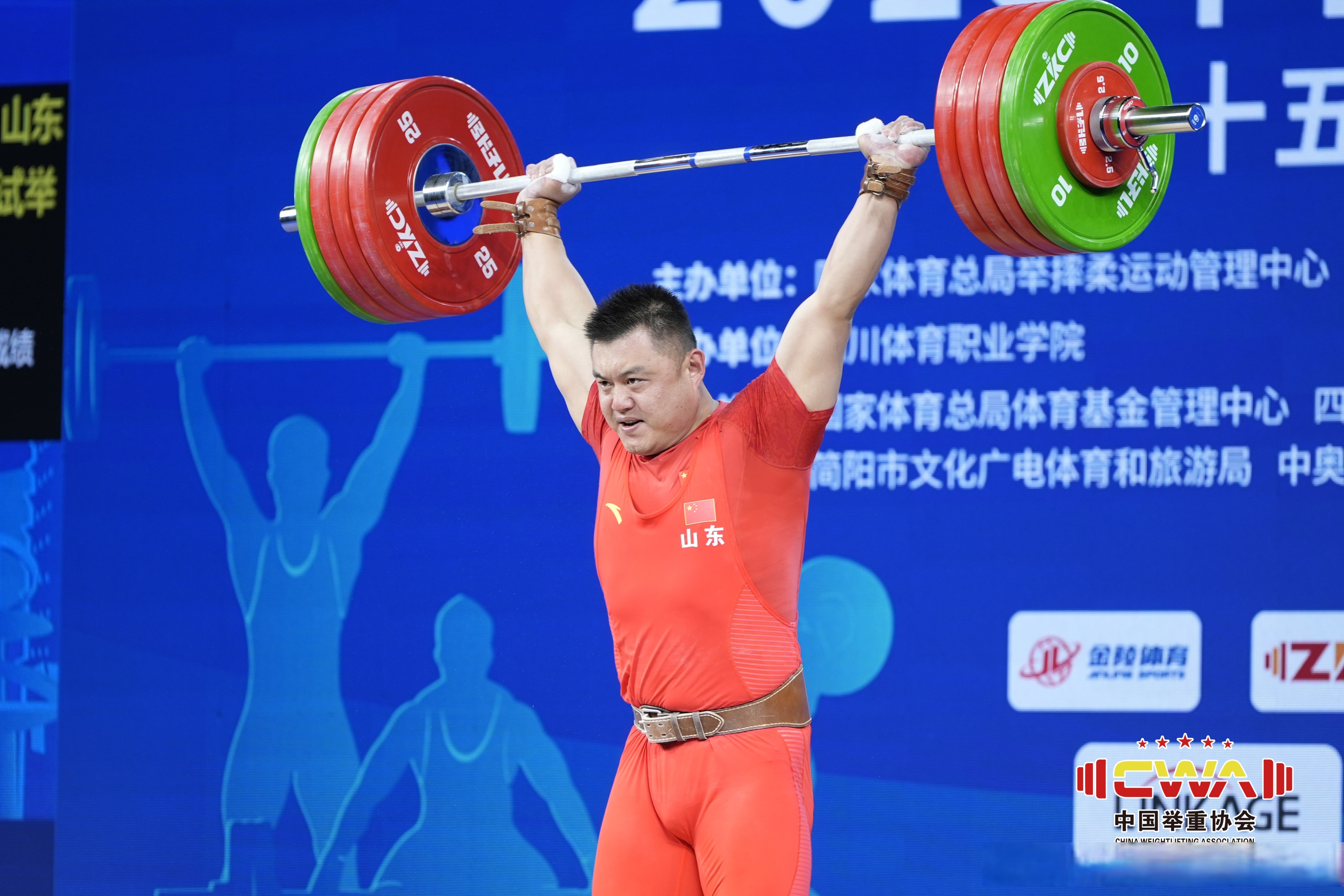 举重男团夺金,强大力量震撼现场 举重男团夺金,强大力量震撼现场