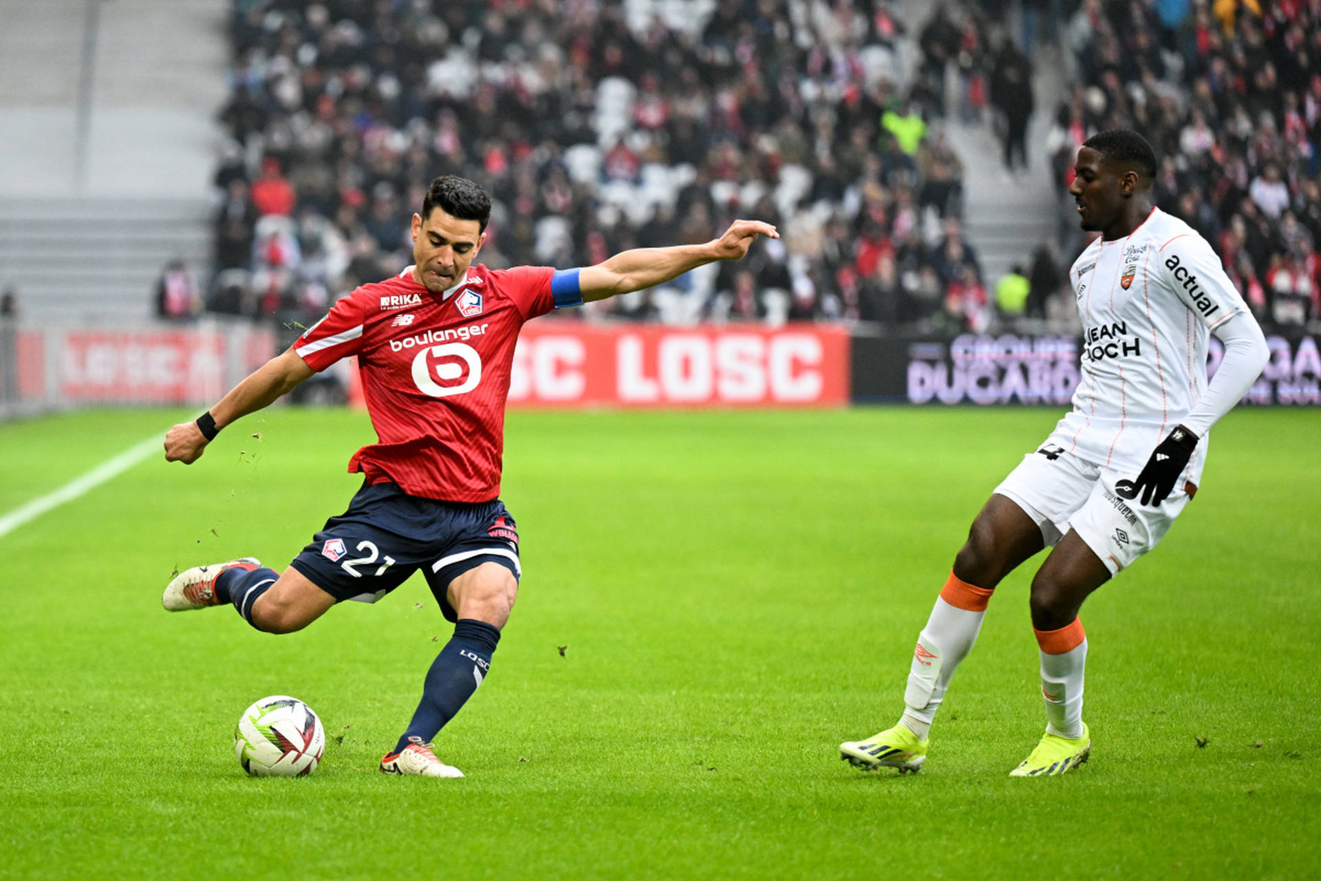 里尔客场1-1战平昂热,保持不败战绩 里尔客场1-1战平昂热,保持不败战绩