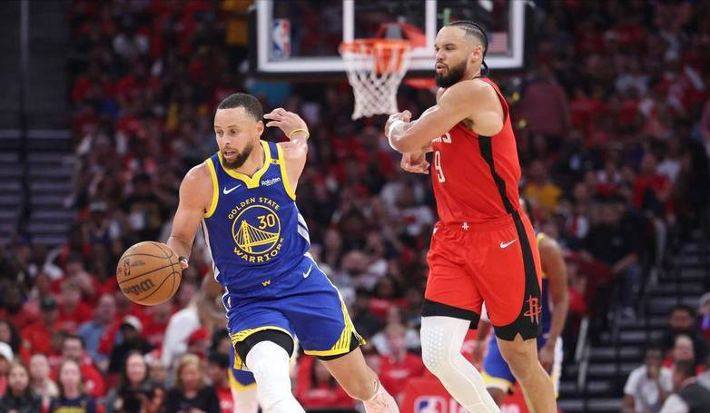 双方实力激烈对抗,最终以不多积分取胜 双方实力激烈对抗,最终以不多积分取胜