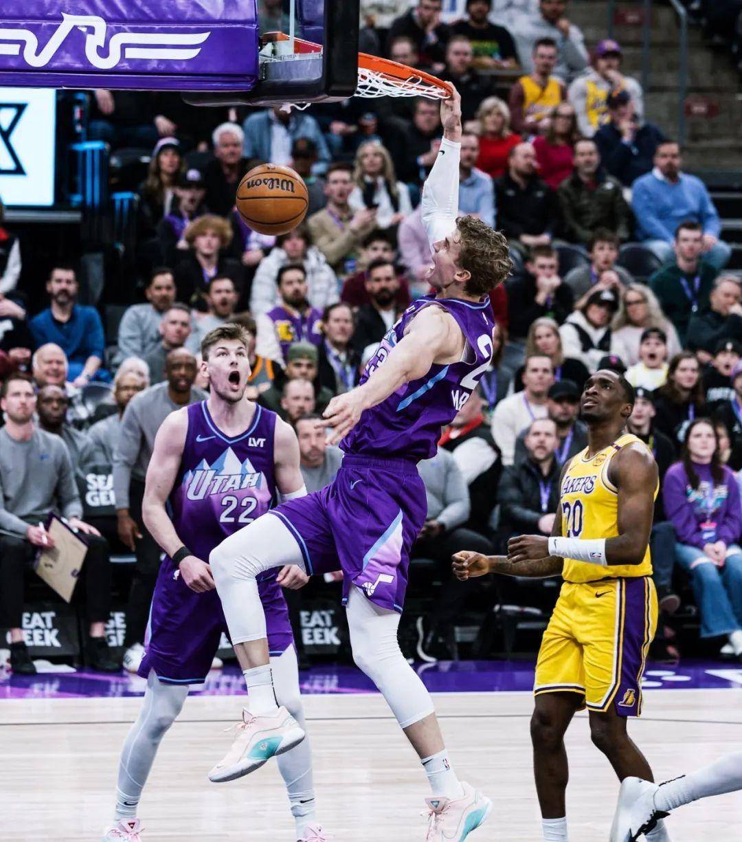 湖人防守端表现稳定,率队控制比赛赢得胜利 湖人防守端表现稳定,率队控制比赛赢得胜利