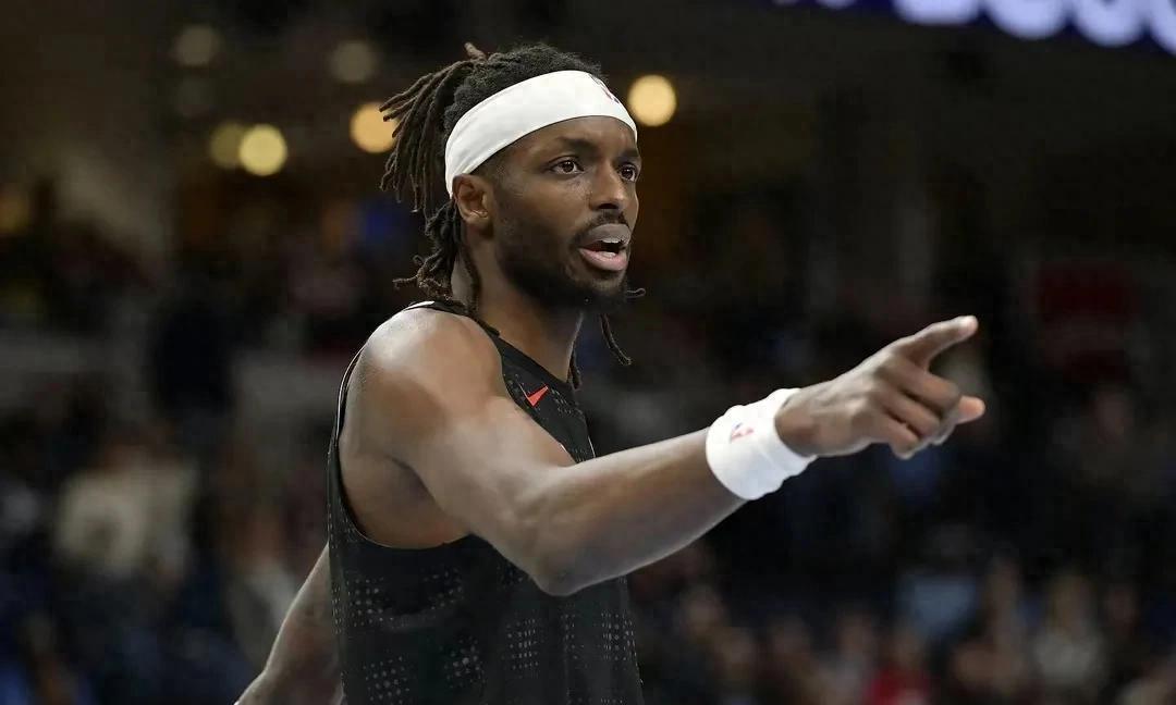 活塞惜败黄蜂,格兰特感谢队友支持 活塞惜败黄蜂,格兰特感谢队友支持