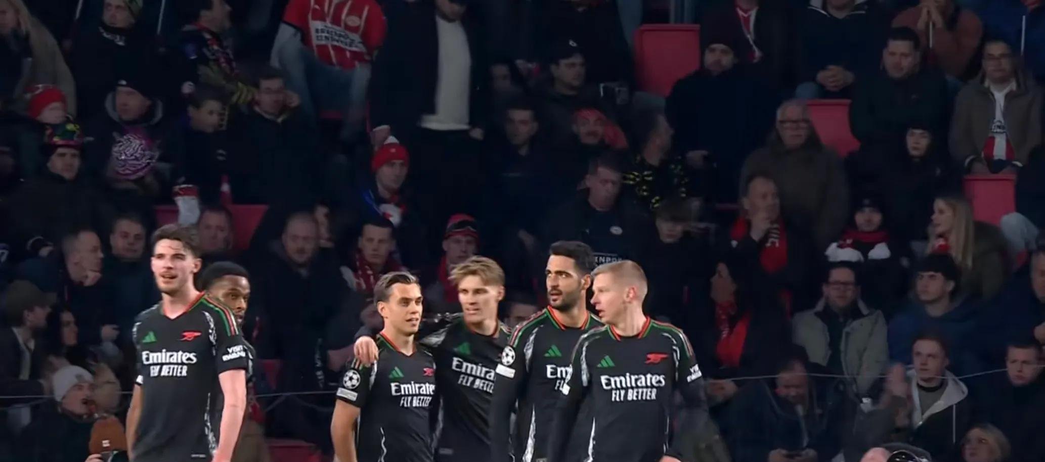 火爆交锋,欧洲联赛带来了一场惊心动魄的比拼 火爆交锋,欧洲联赛带来了一场惊心动魄的比拼