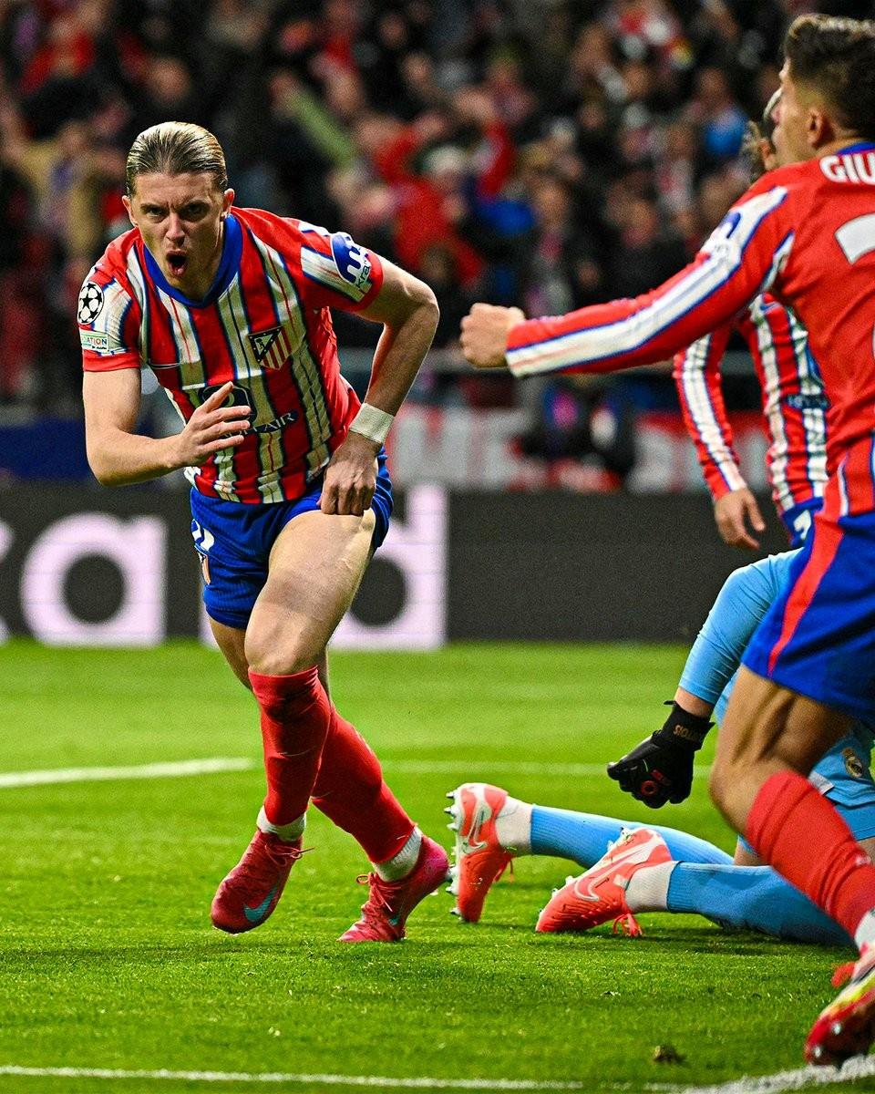 马拉加逆袭晋级,继续决战欧冠之路 马拉加逆袭晋级,继续决战欧冠之路