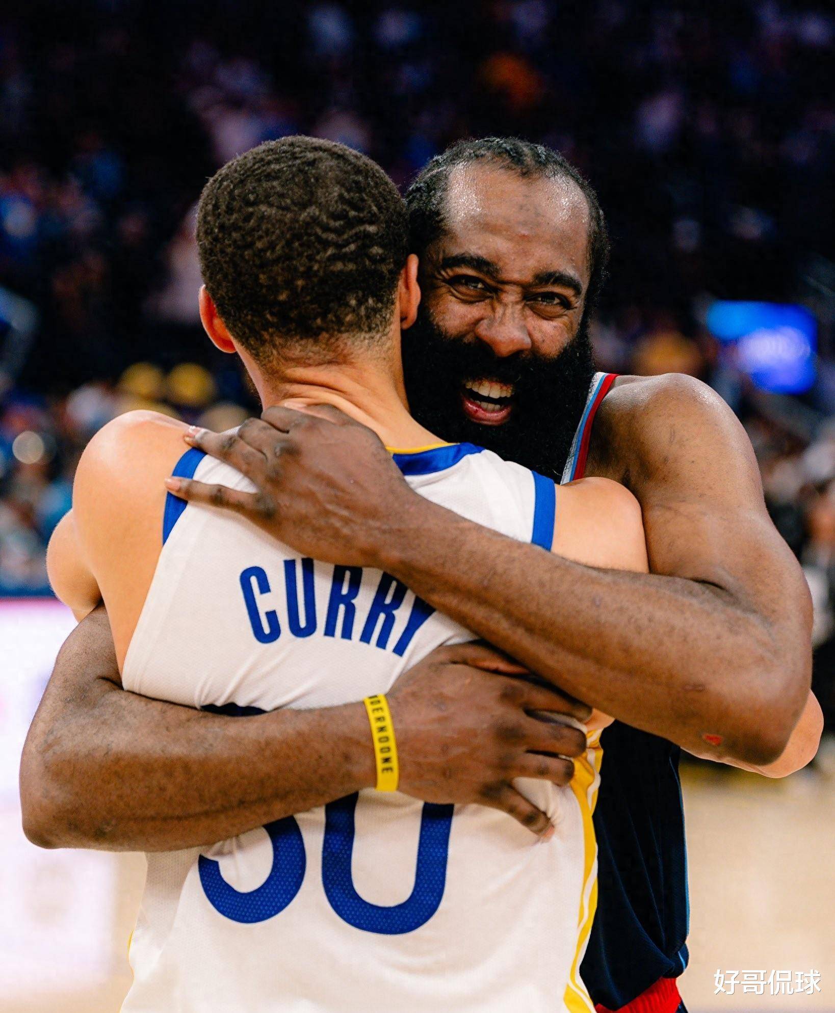 易胜博体育-快船凭借团队合作击败勇士，取得胜利