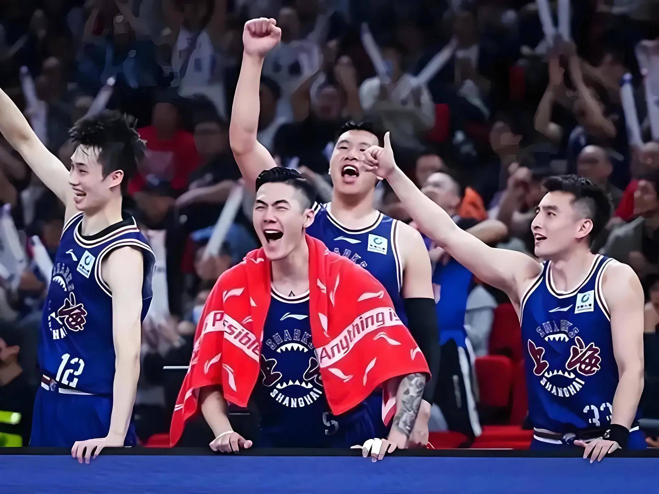 职业球员表现抢眼,助球队夺取连胜 职业球员表现抢眼,助球队夺取连胜