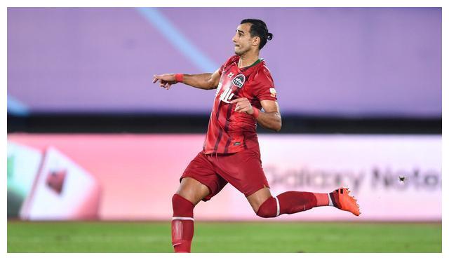 富力主场告捷,苏宁遭遇四连败 富力主场告捷,苏宁遭遇四连败