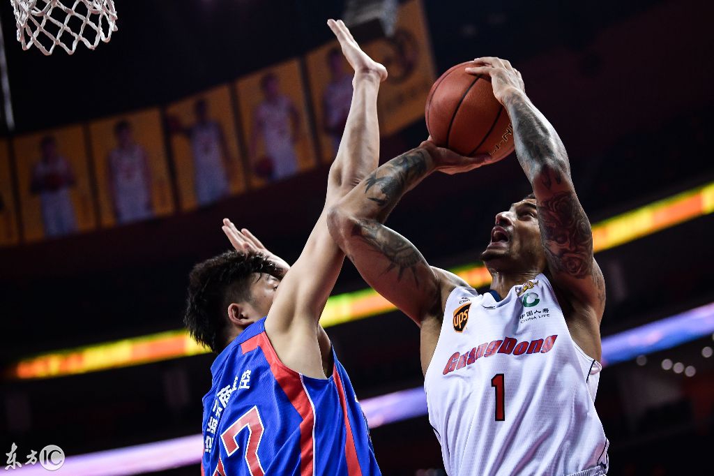 罗瑞尔主场胜出,稳坐积分榜前三 罗瑞尔主场胜出,稳坐积分榜前三